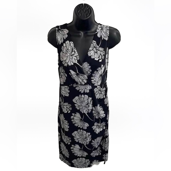 Motherhood Maternity Women's Black White Floral Dress Size Small - Picture 2 of 5